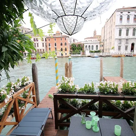 Grandelux-canal - Bbc Grand Tour 2024 Recorded Here! Apartment Venice