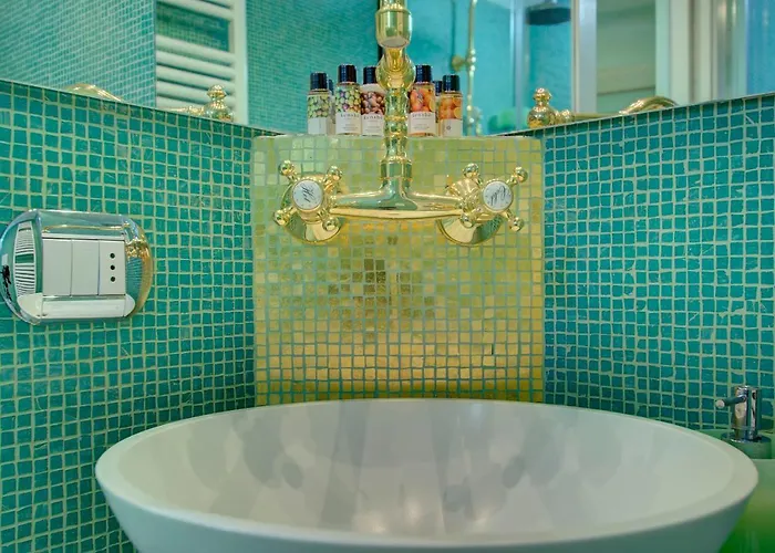 Apartamento Grandelux-canal - Bbc Grand Tour 2024 Recorded Here! *