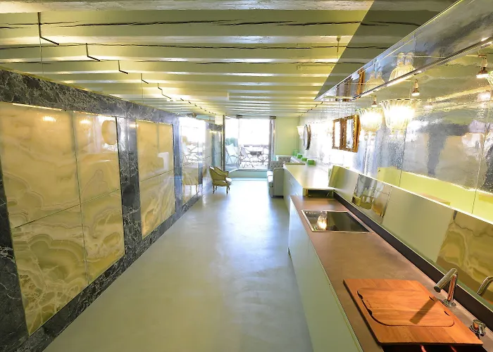 Apartamento Grandelux-canal - Bbc Grand Tour 2024 Recorded Here!